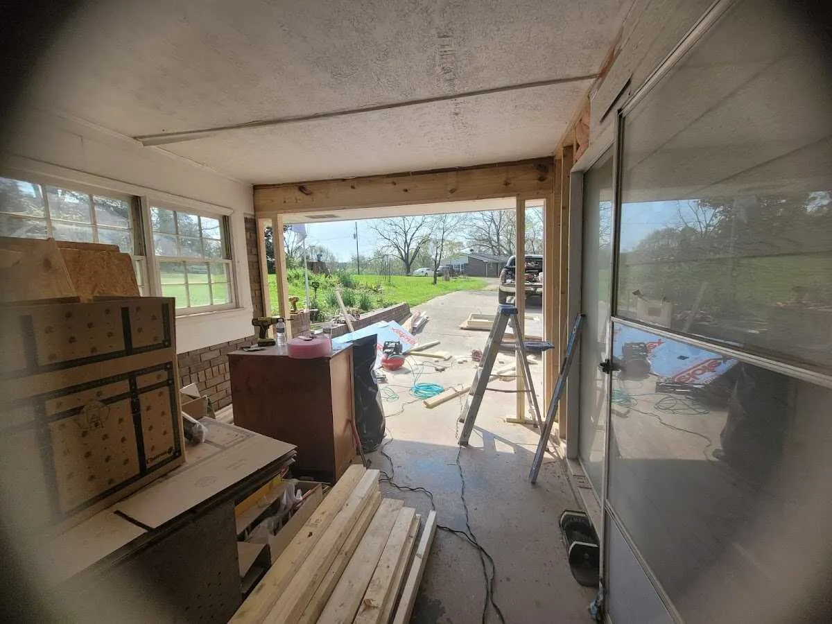 Air movers and dehumidifier for Drying & Dehumidification in Waukesha